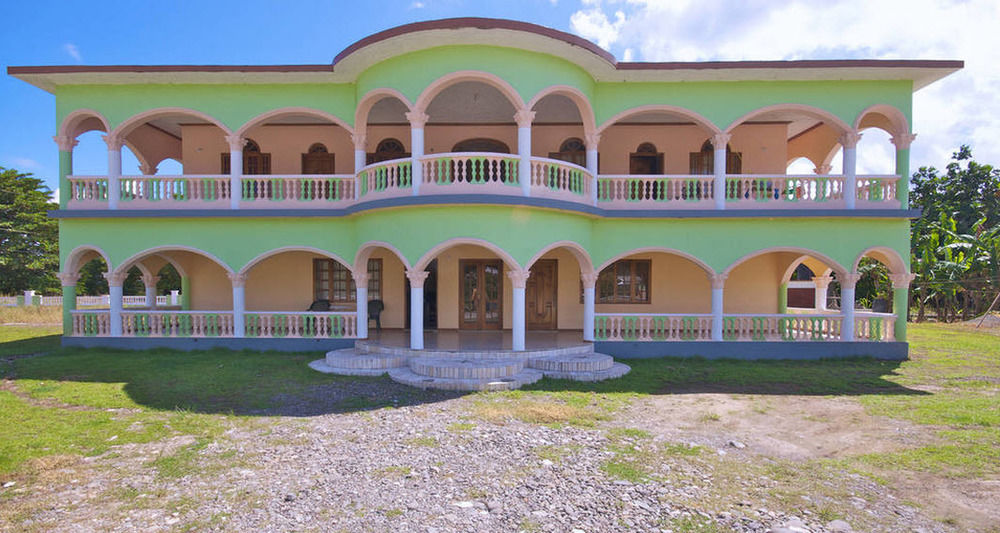 Dolphin Bay Yoga Guest House Drapers Exterior foto